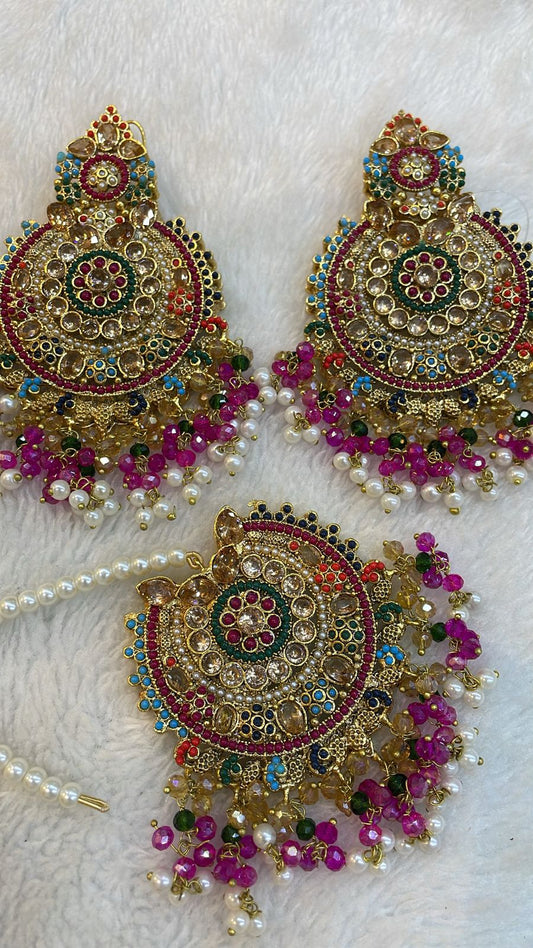 Earrings and Bindiya set