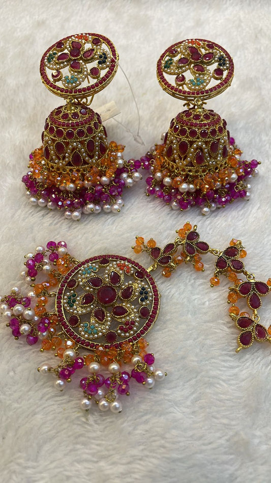 Jhumka and bindiya set