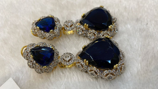 Gold-plated earrings with Blue Stone