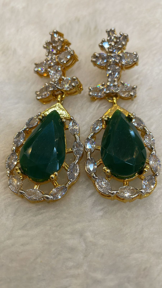 Gold-plated earrings with Green Stone