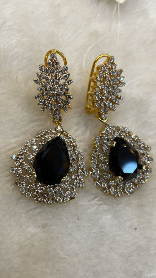 Gold-plated earrings with Black Stone