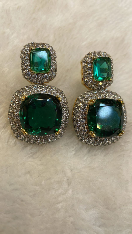 Gold-plated earrings with Green Stone