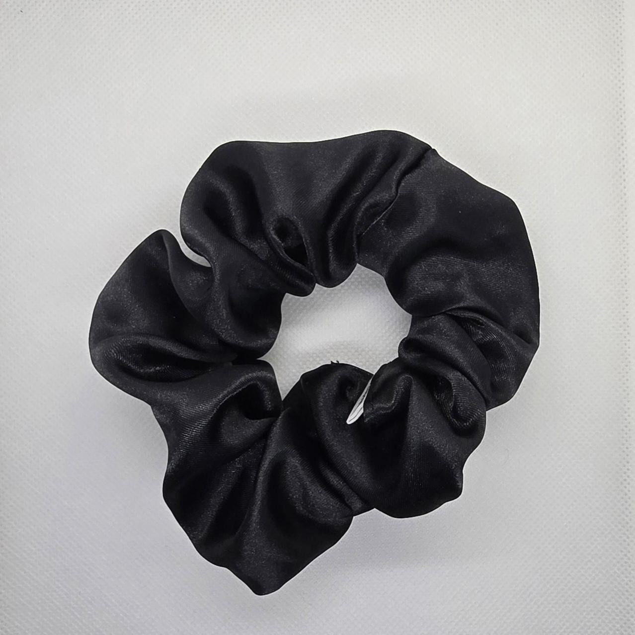 Saturn black Scrunchie